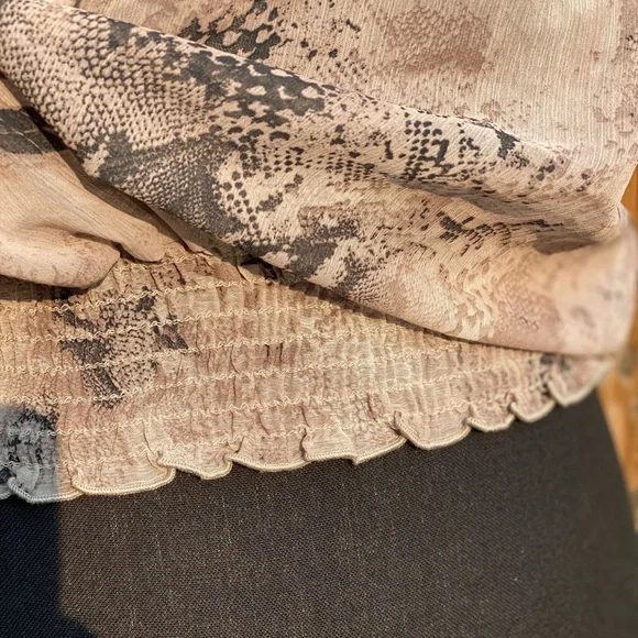 Jacob Beige Snake Print Ruffle Blouse - Picture 5 of 8